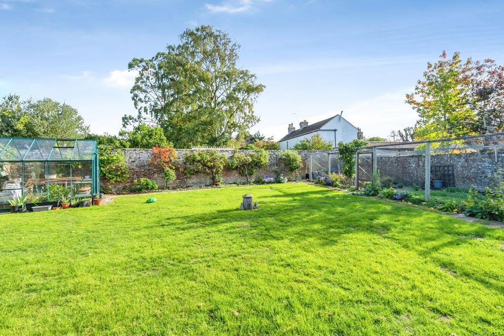 Property photo 3 of 21 Pbox-Img.Jpg