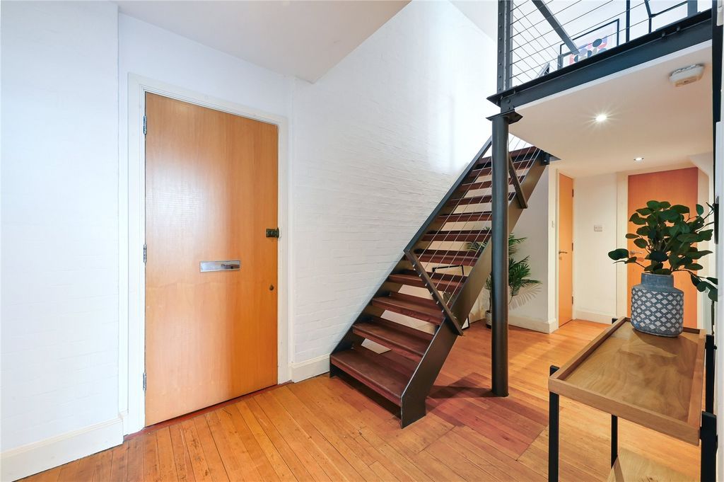 Property photo 3 of 13 Picture No. 04