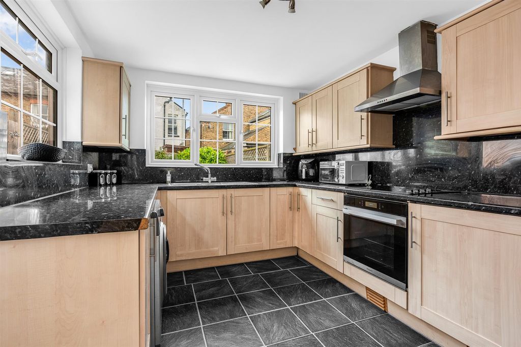 Property photo 2 of 16 Internal-5.Jpg
