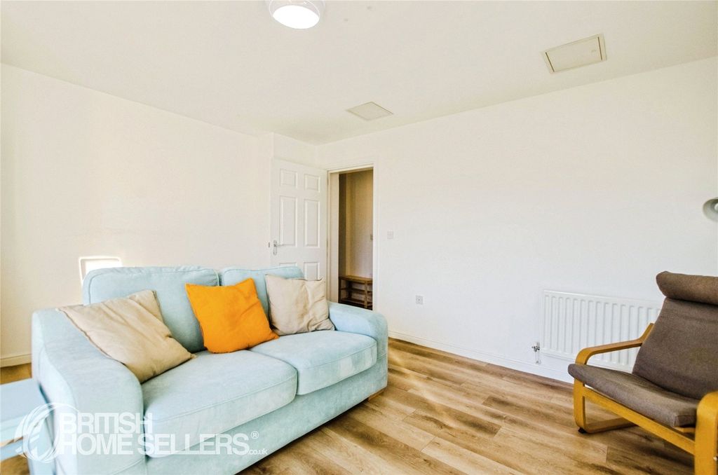 Property photo 3 of 14 Picture No. 04