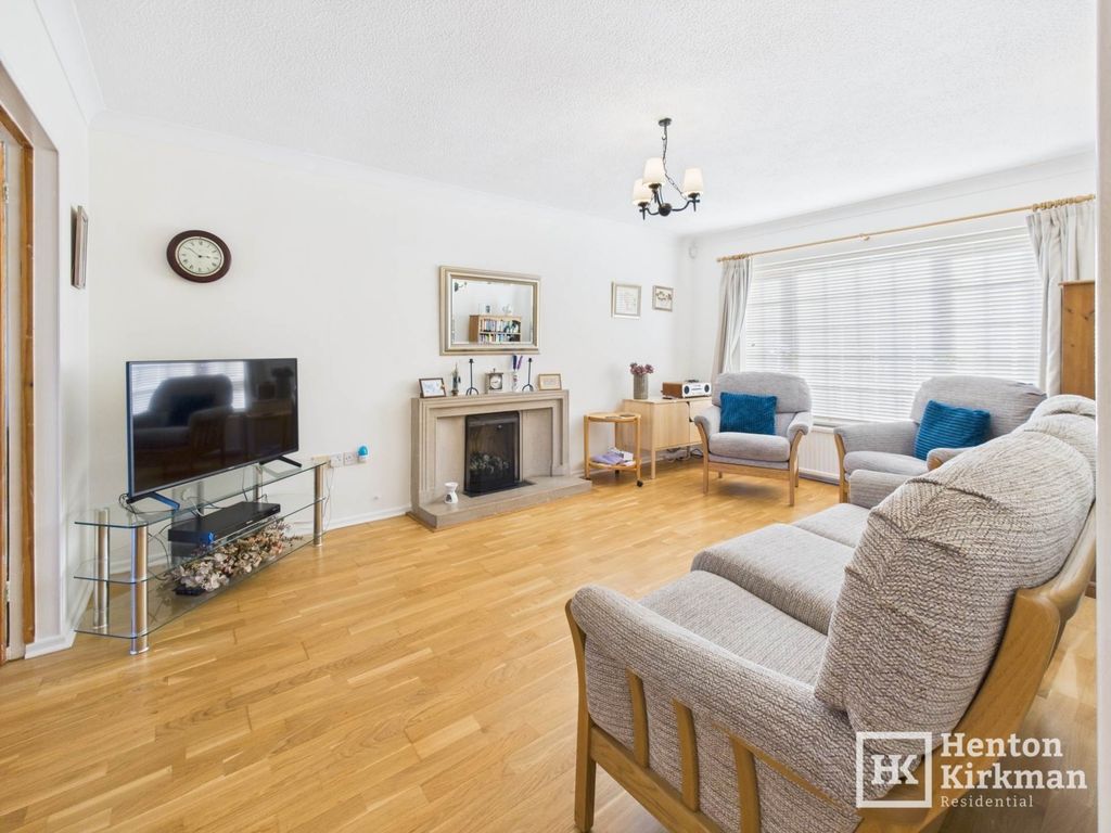 Property photo 3 of 22