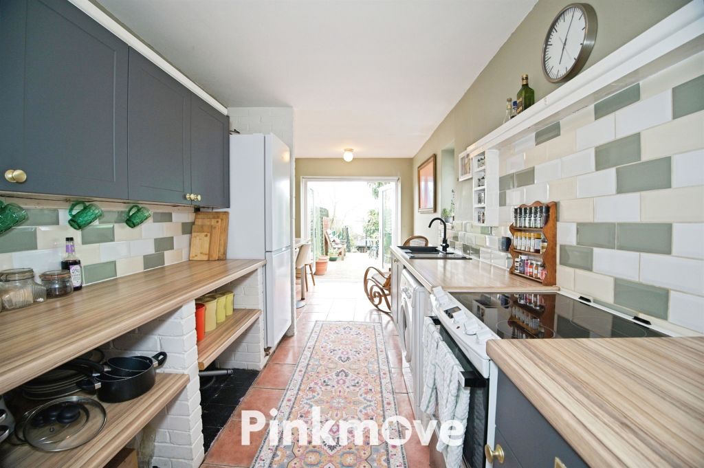 Property photo 3 of 18