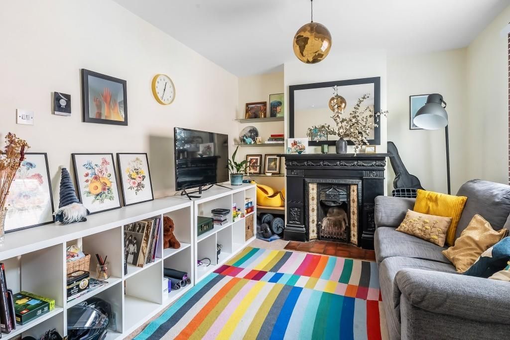 Additional image 11 of 2 bed terraced house for saleChurch Street, Dorking RH4