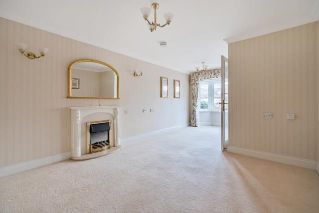 Property photo 2 of 10 Reception Room