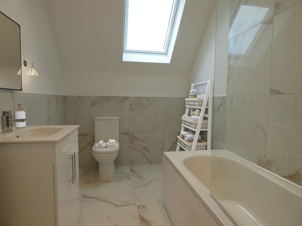 Property photo 3 of 5 Bathroom_Final.Jpg