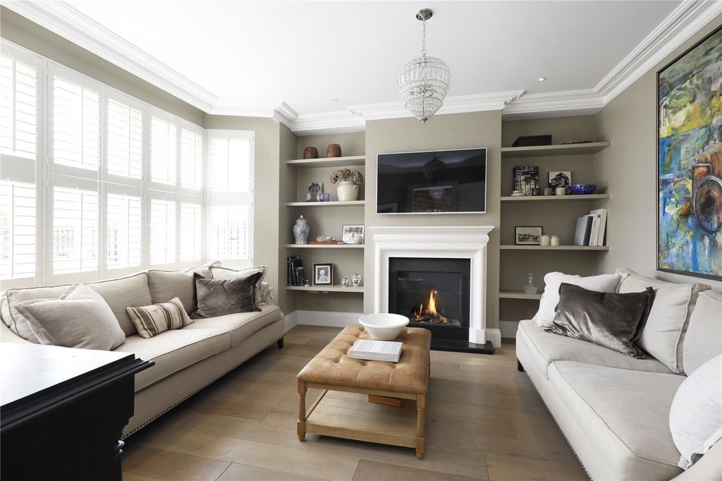 Property photo 1 of 18 Reception Room