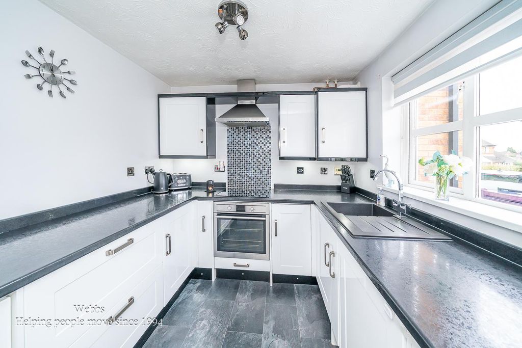 Property photo 3 of 21 Webbs-4.Jpg