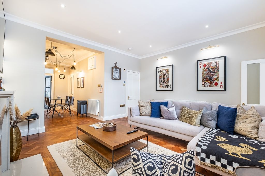 Property photo 1 of 20 Cambridge-Street-04