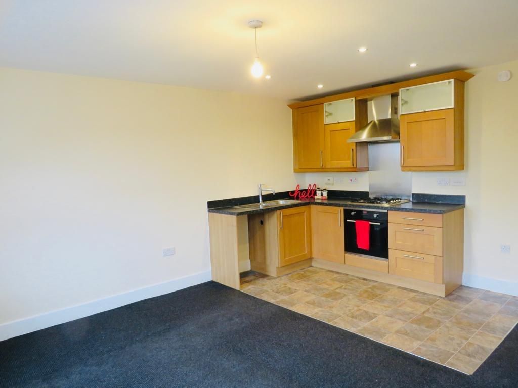 Property photo 2 of 8