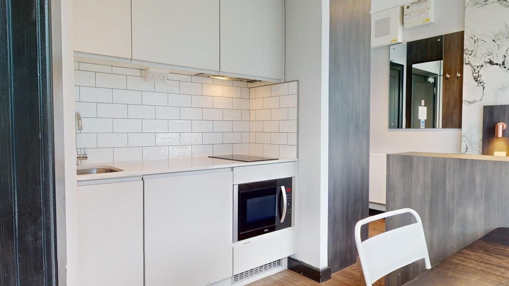 Property photo 3 of 10 Photo 3