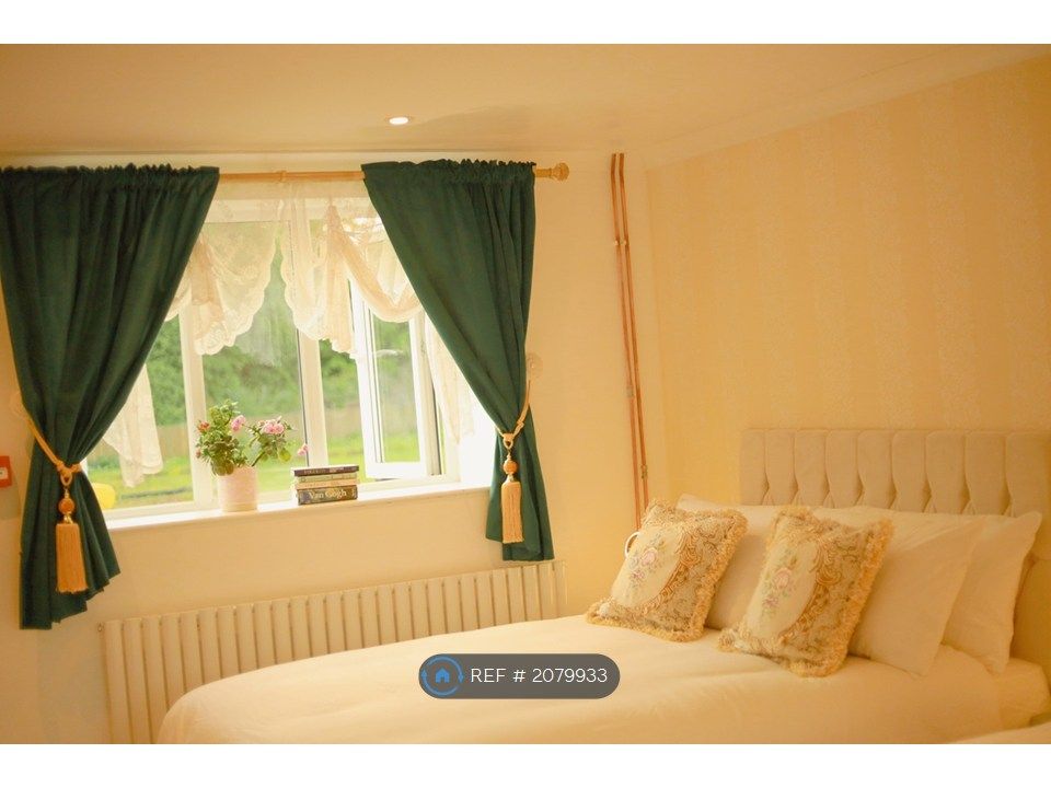 Property photo 1 of 27