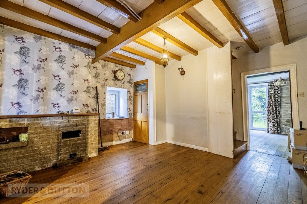 Property photo 2 of 20 Dining Room