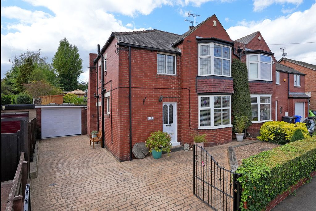 Property photo 1 of 46