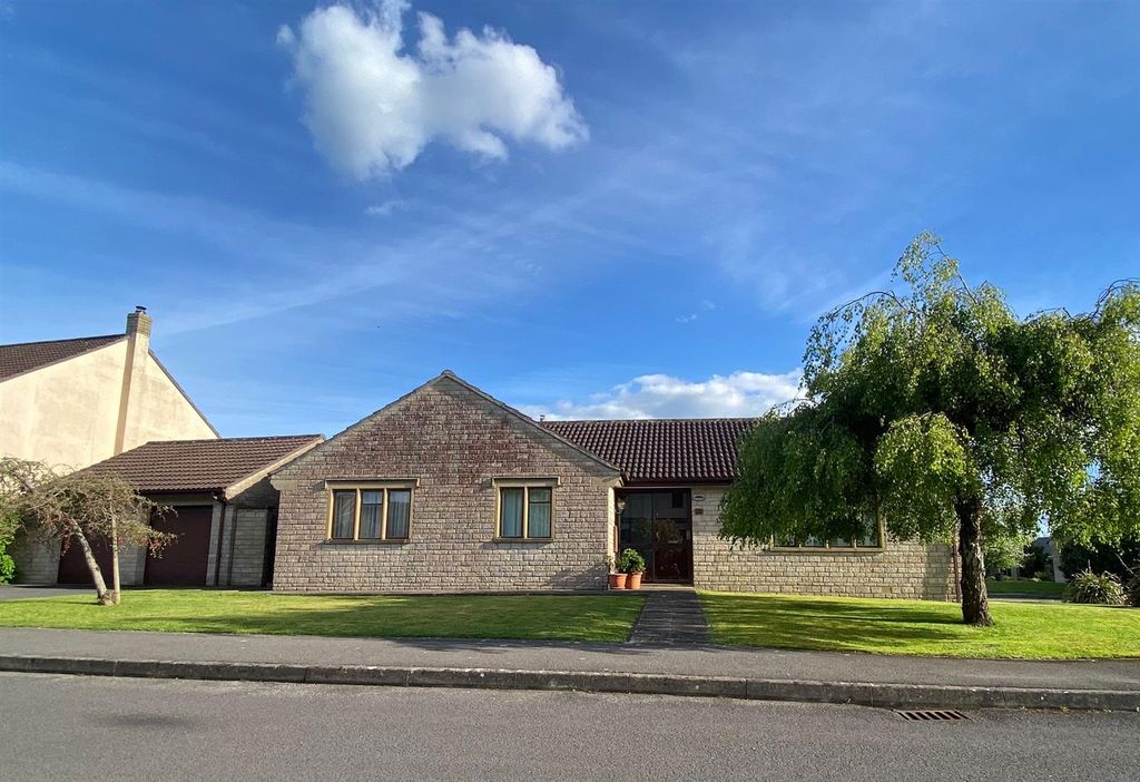 Property photo 2 of 15 Freame Front 2.Jpg