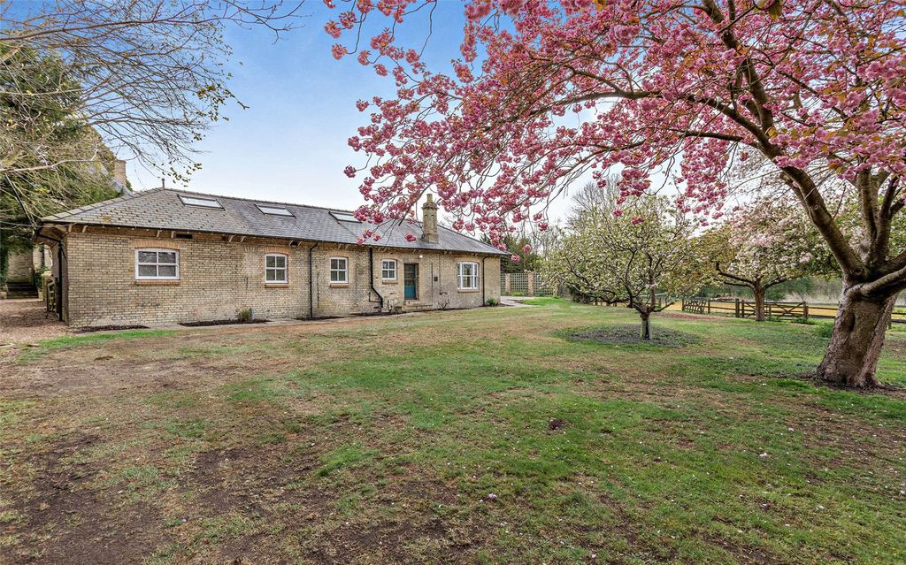 Property photo 1 of 14 Exterior