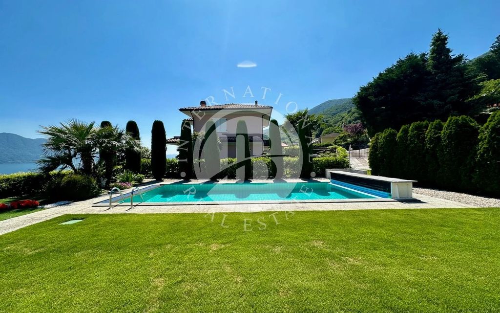 Property photo 1 of 32