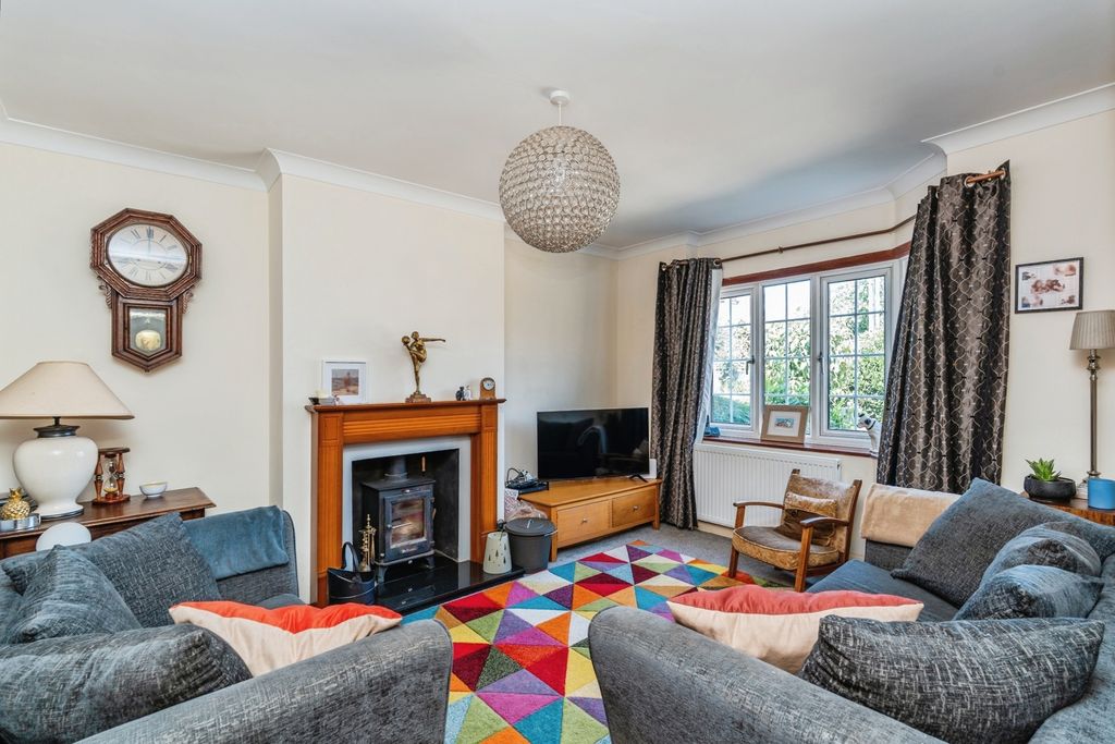 Property photo 3 of 19 Pbox-Img.Jpg