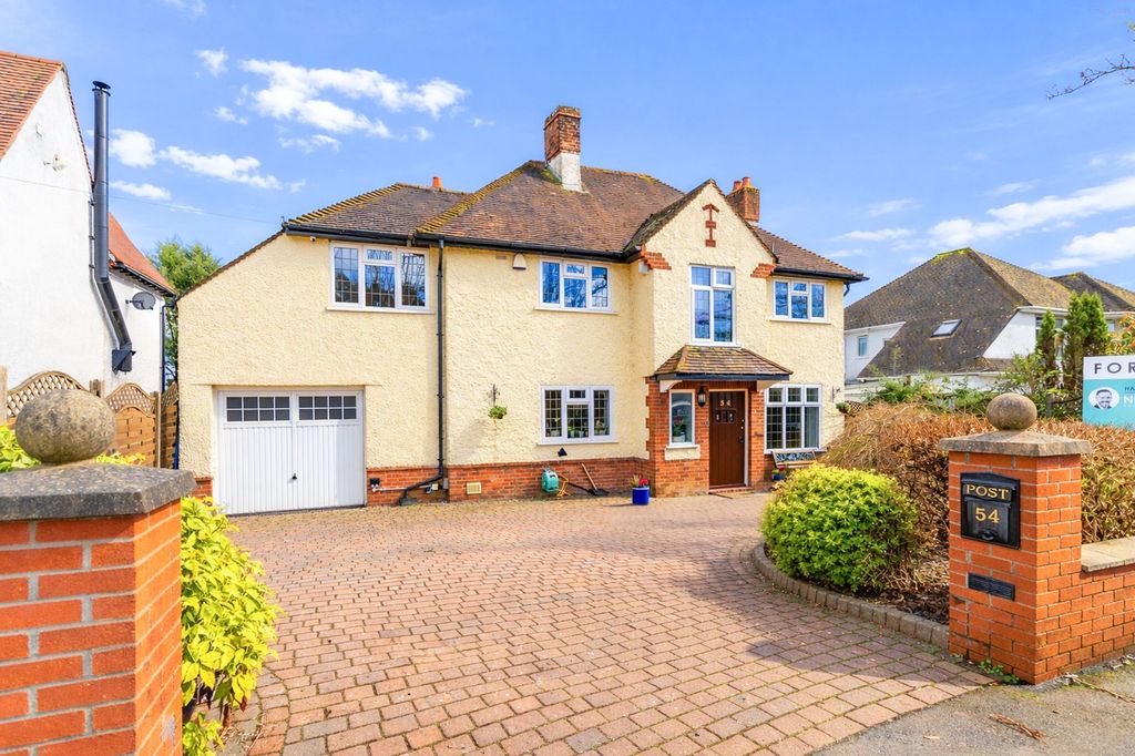 Property photo 1 of 35