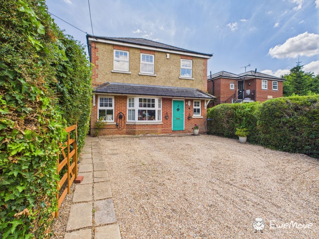 Property photo 1 of 17 Cam02877G0-Pr0086-Still003
