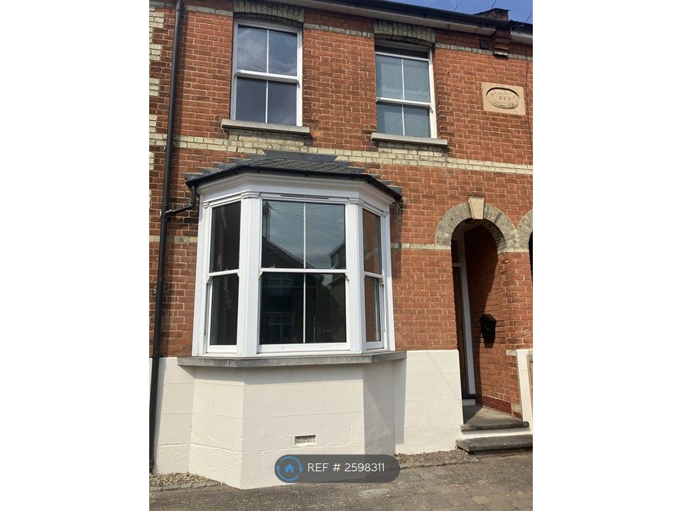 Property photo 2 of 13