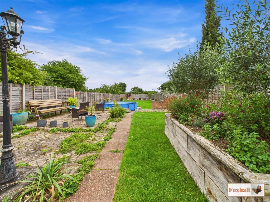 Property photo 2 of 22 Rear Garden