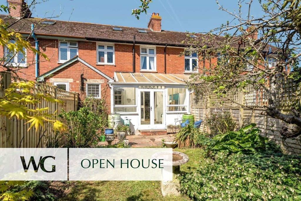 Property photo 1 of 12 Rear Aspect