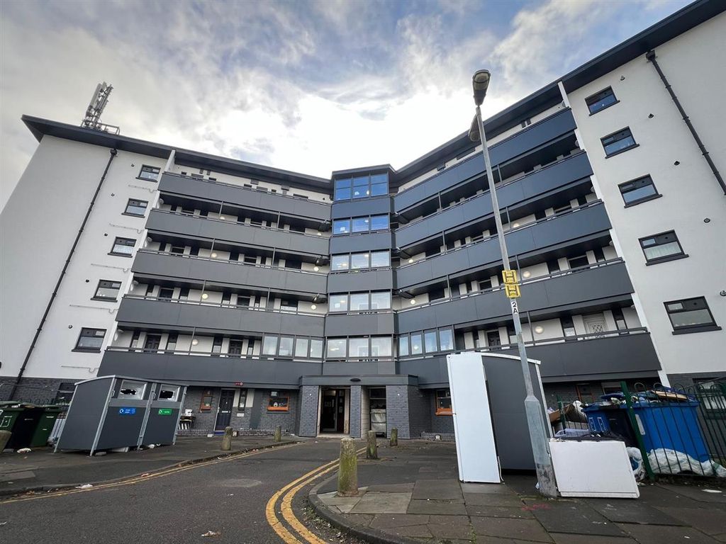 Property photo 1 of 8 Main Picture