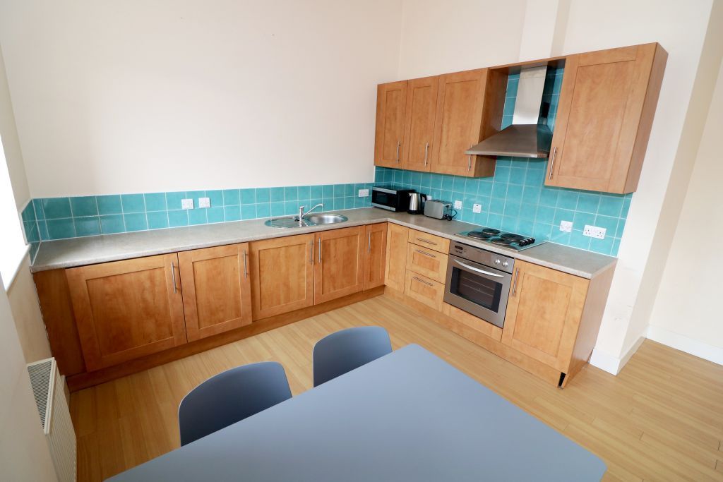Property photo 2 of 14