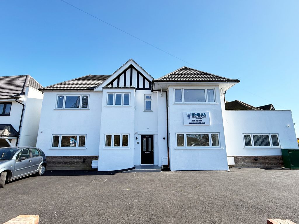 Property photo 2 of 7 Gallery