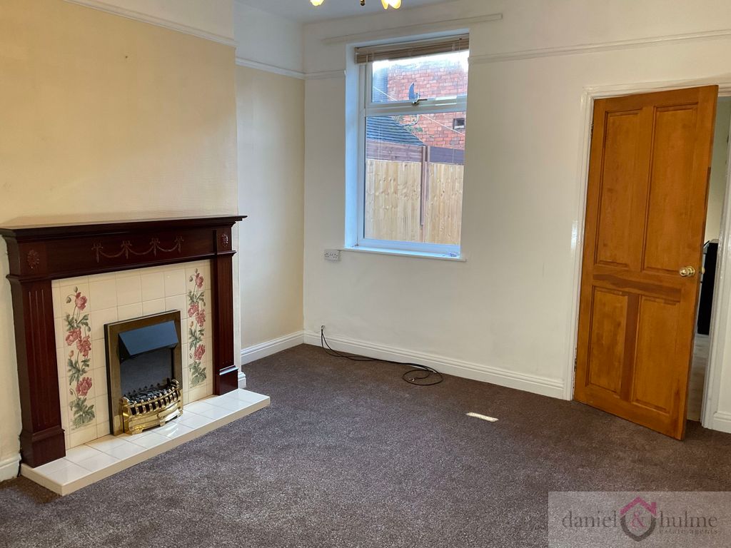 Property photo 3 of 17 Photo 18