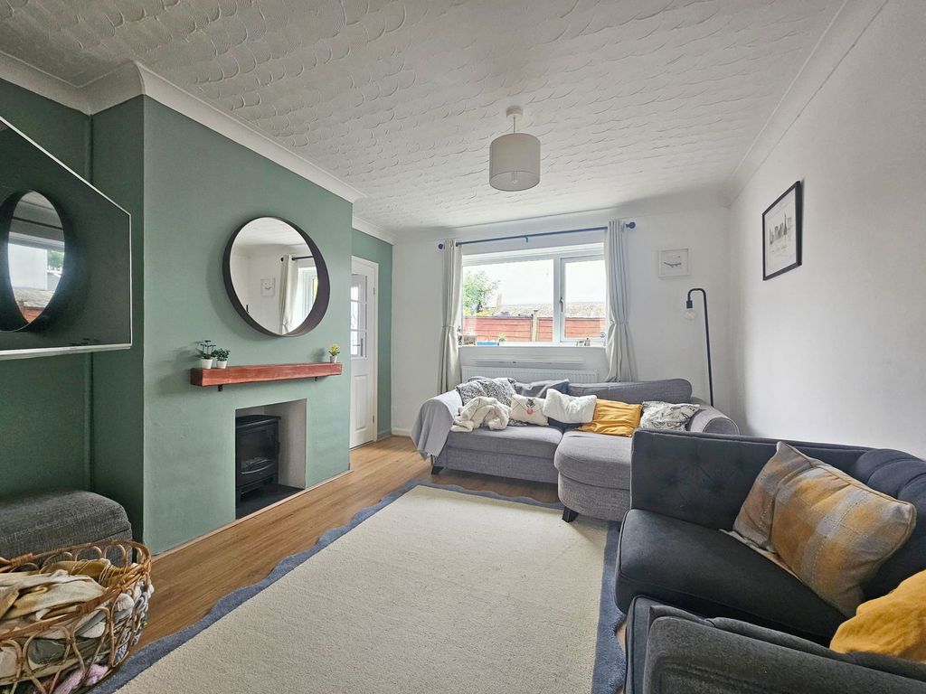 Property photo 3 of 18