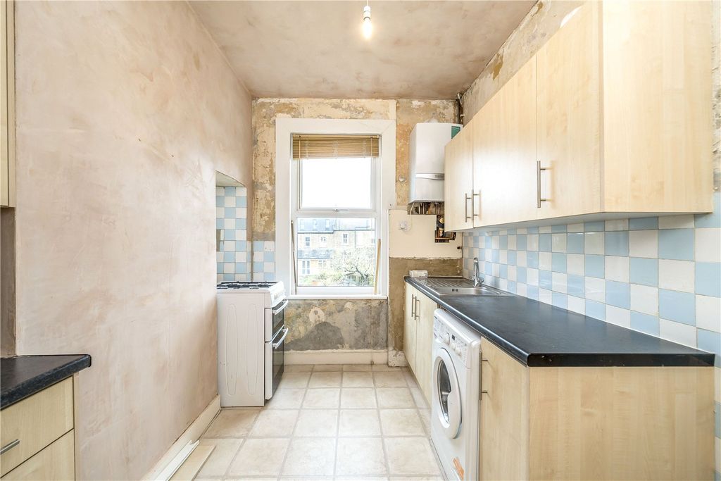 Property photo 2 of 5 Picture No. 08