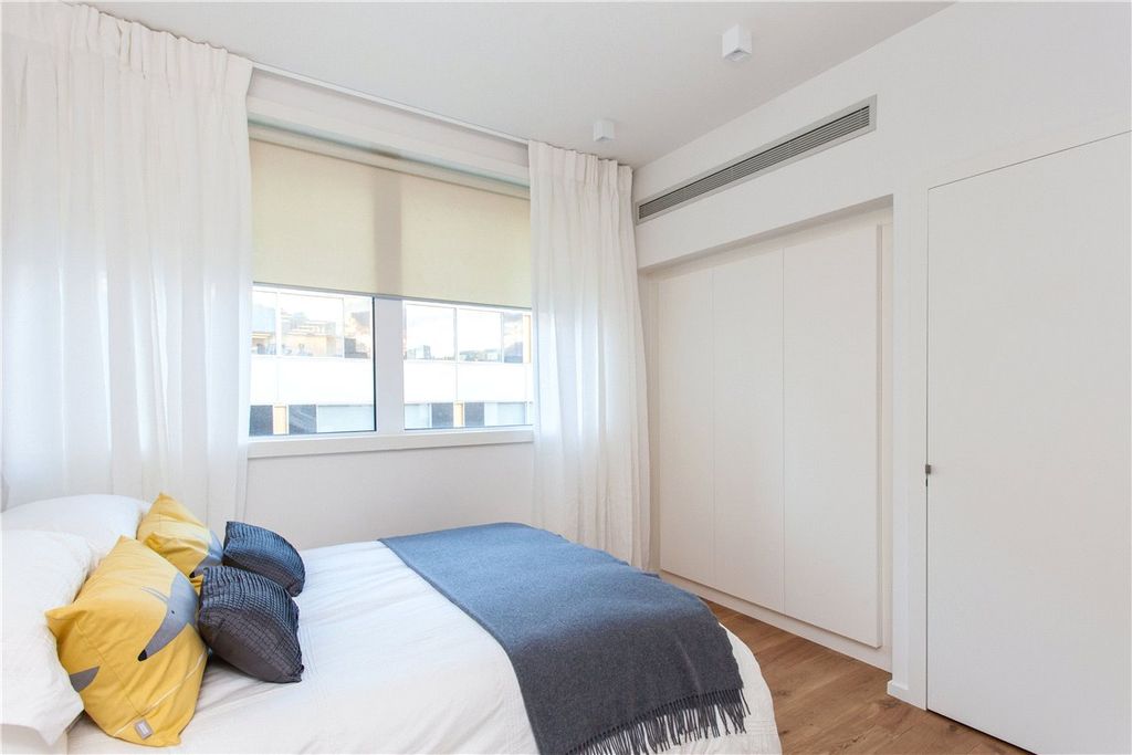 Property photo 3 of 10 Picture No. 17