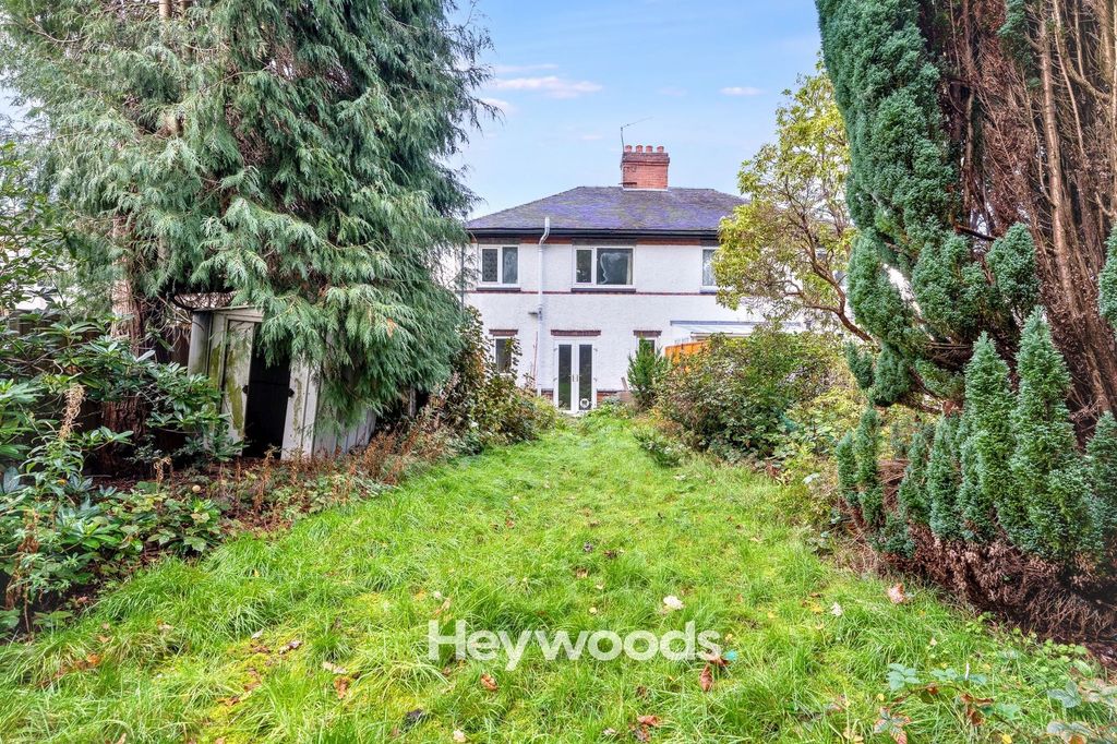 Property photo 2 of 21