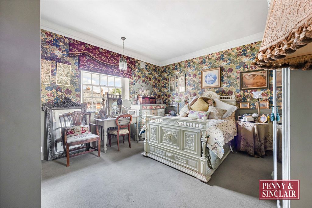 Additional image 16 of 3 bed terraced house to rentRegatta Short Let - Market Place RG9