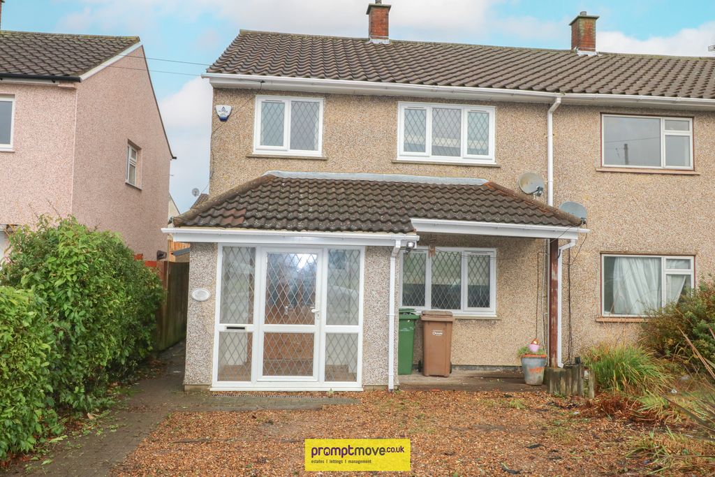 Property photo 1 of 9 Na