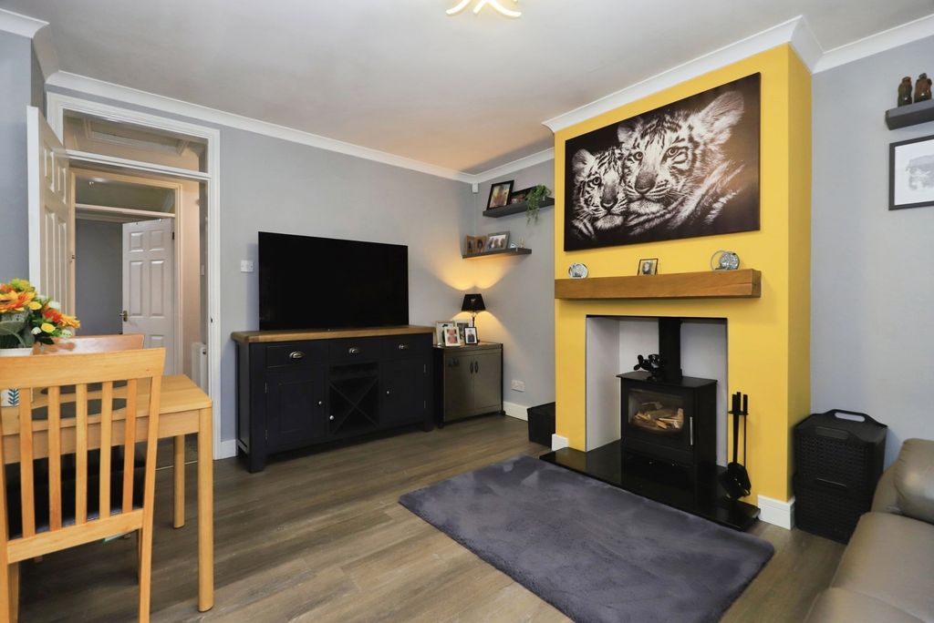 Property photo 2 of 29 Pbox-Img.Jpg
