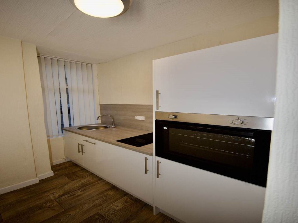 Property photo 3 of 9 4 G-2 Kitchen