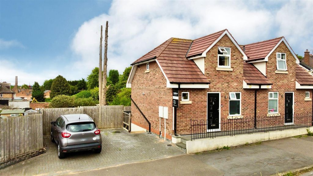Property photo 1 of 13 1