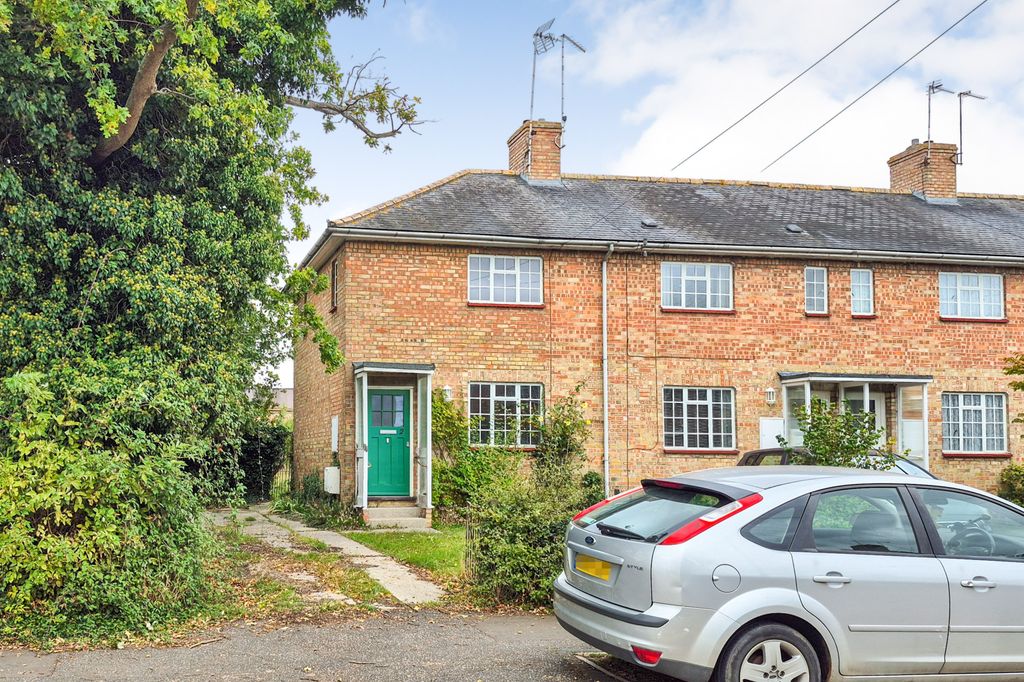 Property photo 1 of 2 2 School Road, Silver End, Witham, Essex, CM8 3Rz