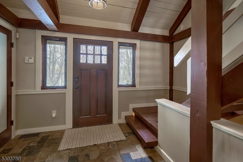 Property photo 3 of 8 <Alttext/>