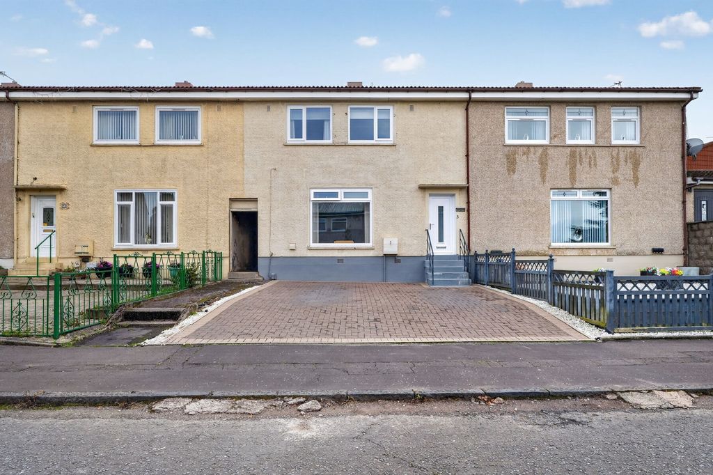 Property photo 1 of 26