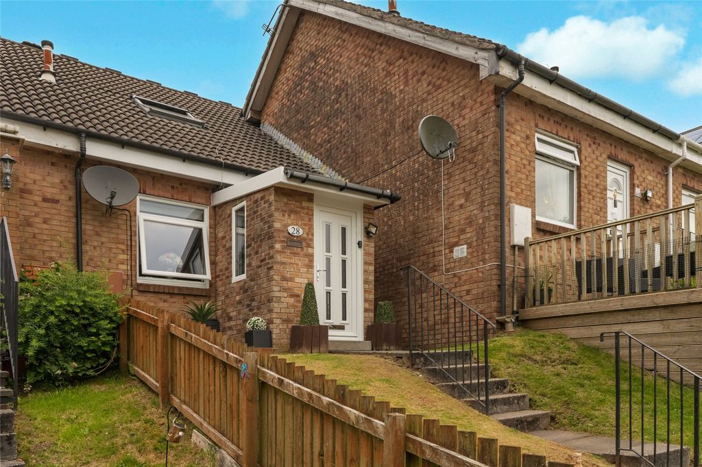 Property photo 1 of 21 Picture No. 04