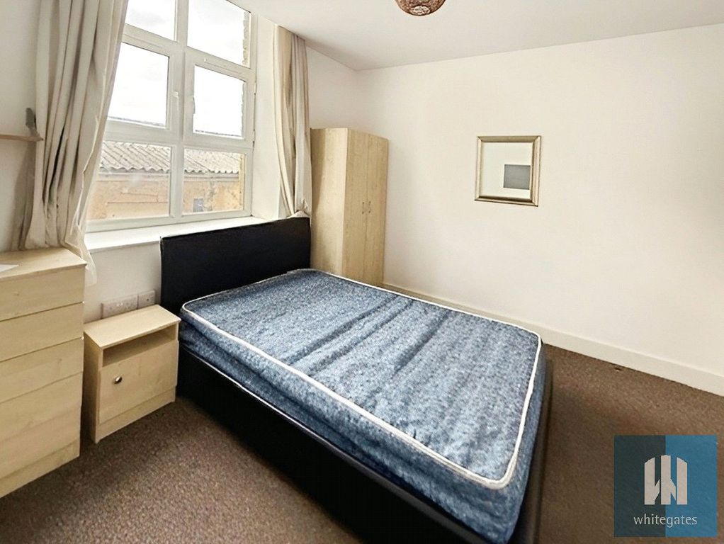 Property photo 3 of 6 Picture No. 16
