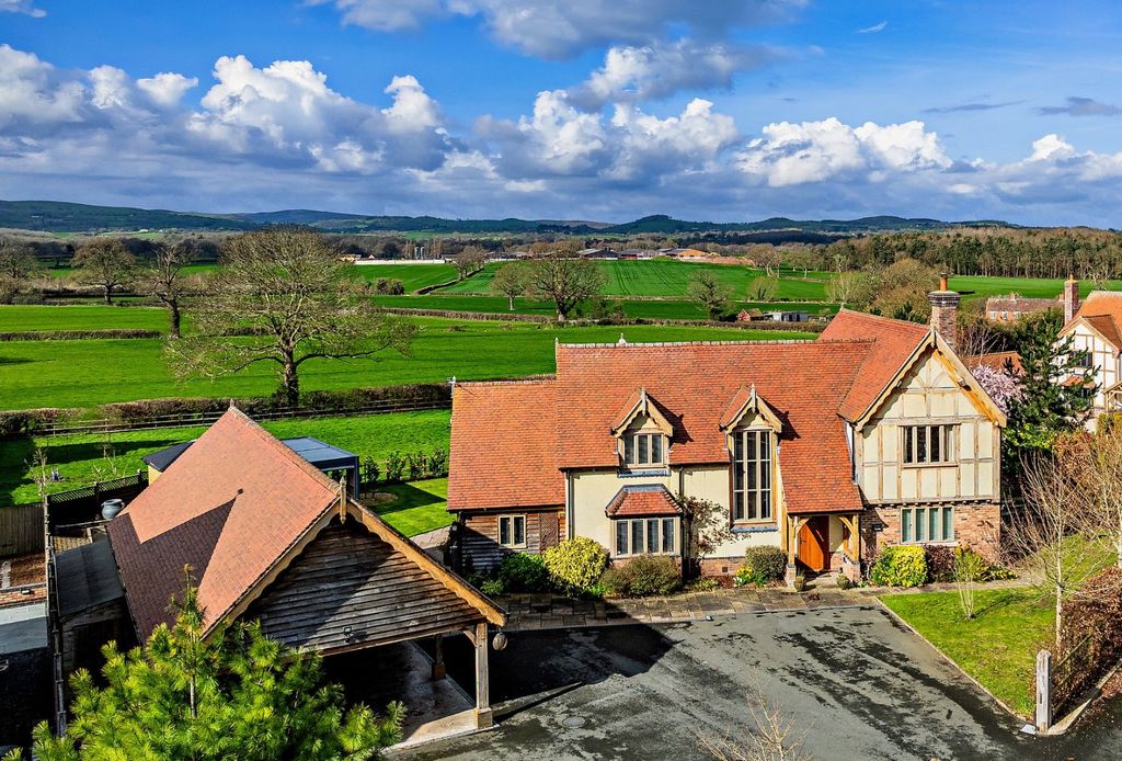 Property photo 1 of 18 Picture No. 02