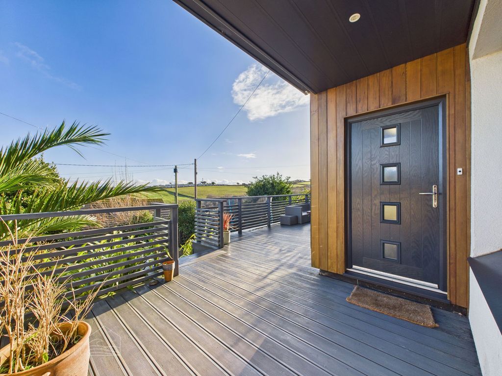 Property photo 3 of 59