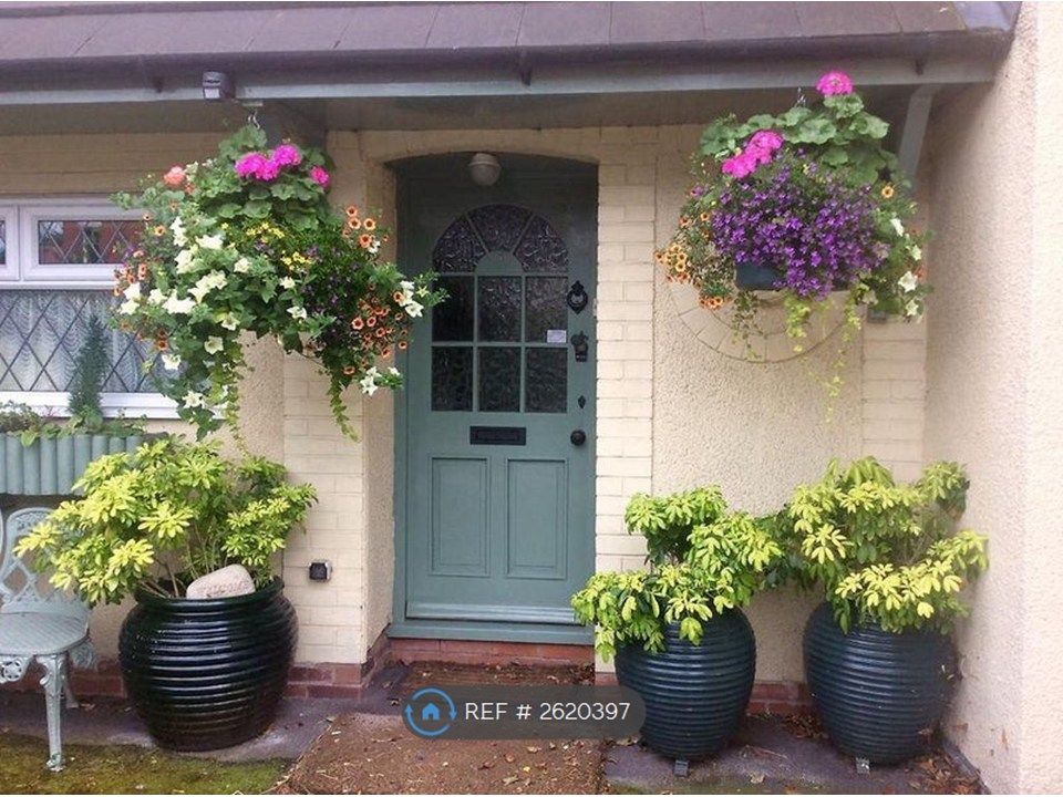 Property photo 3 of 5 Front Porch