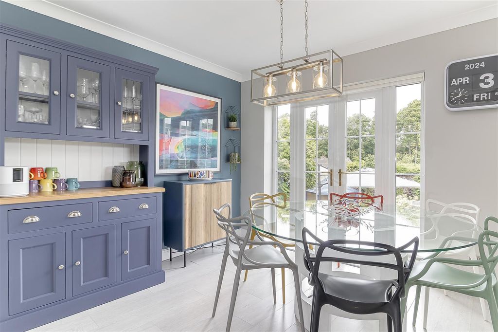 Property photo 3 of 44 Dining Kitchen - D.Jpg