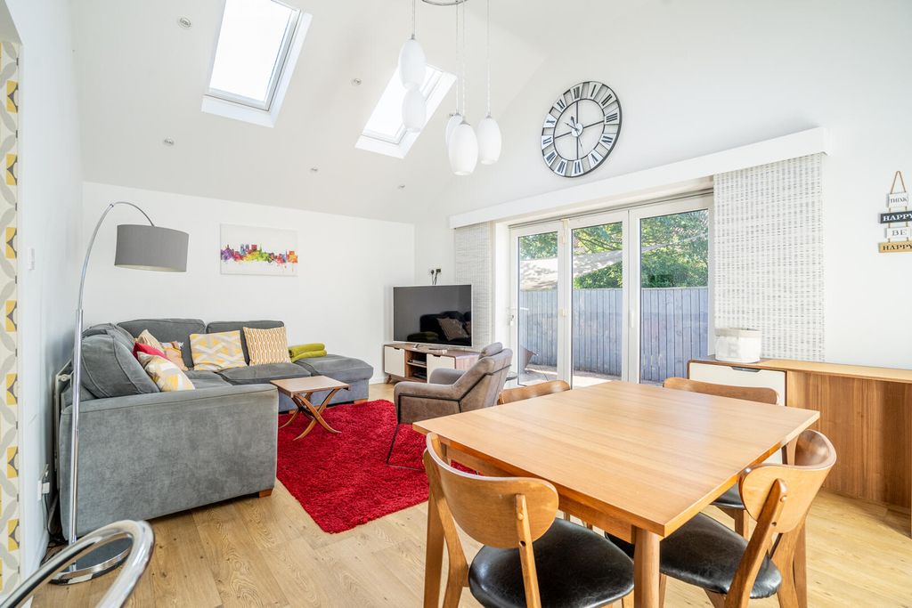 Property photo 2 of 17 Living Room