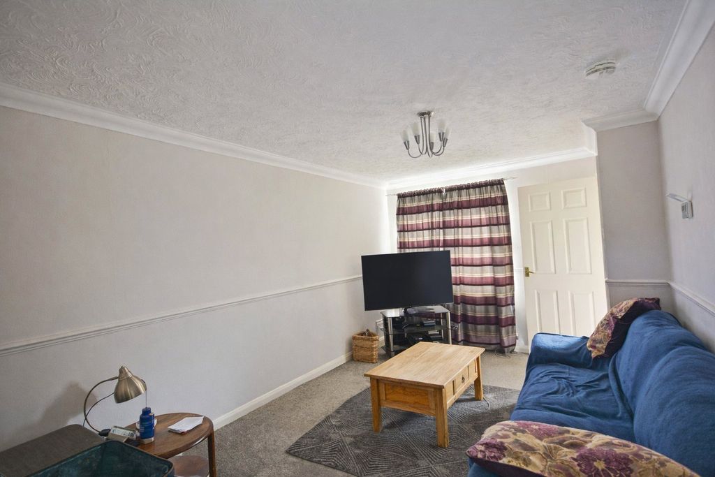Property photo 3 of 7 Picture No. 15